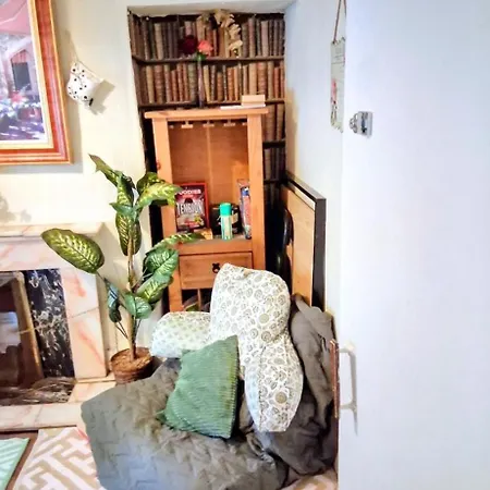 Dom wakacyjny Cosy 3-bedroom Townhouse Private Garden *