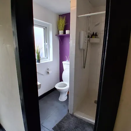 Dom wakacyjny Cosy 3-bedroom Townhouse Private Garden